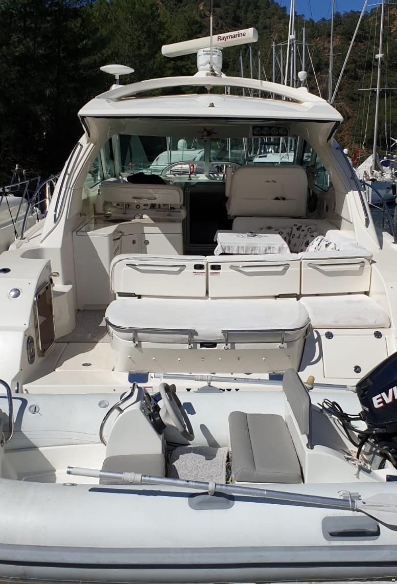 Sea Ray Sundancer 475