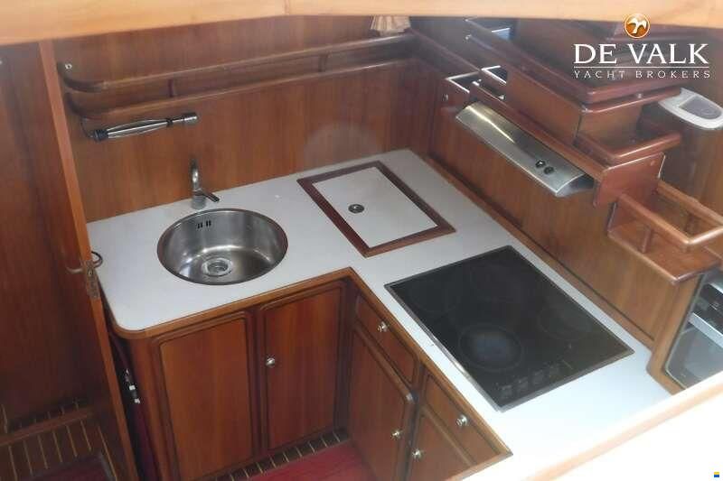 Linssen Grand Sturdy 430 AC Twin