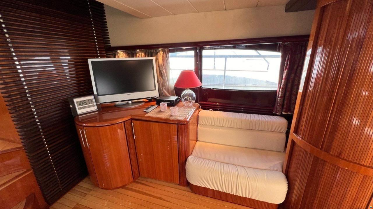 Admiral Boats 62 FLY - MODEL 2001