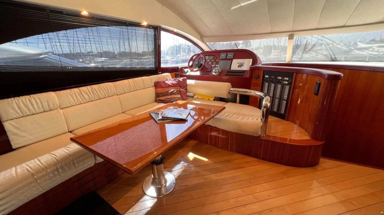 Admiral Boats 62 FLY - MODEL 2001