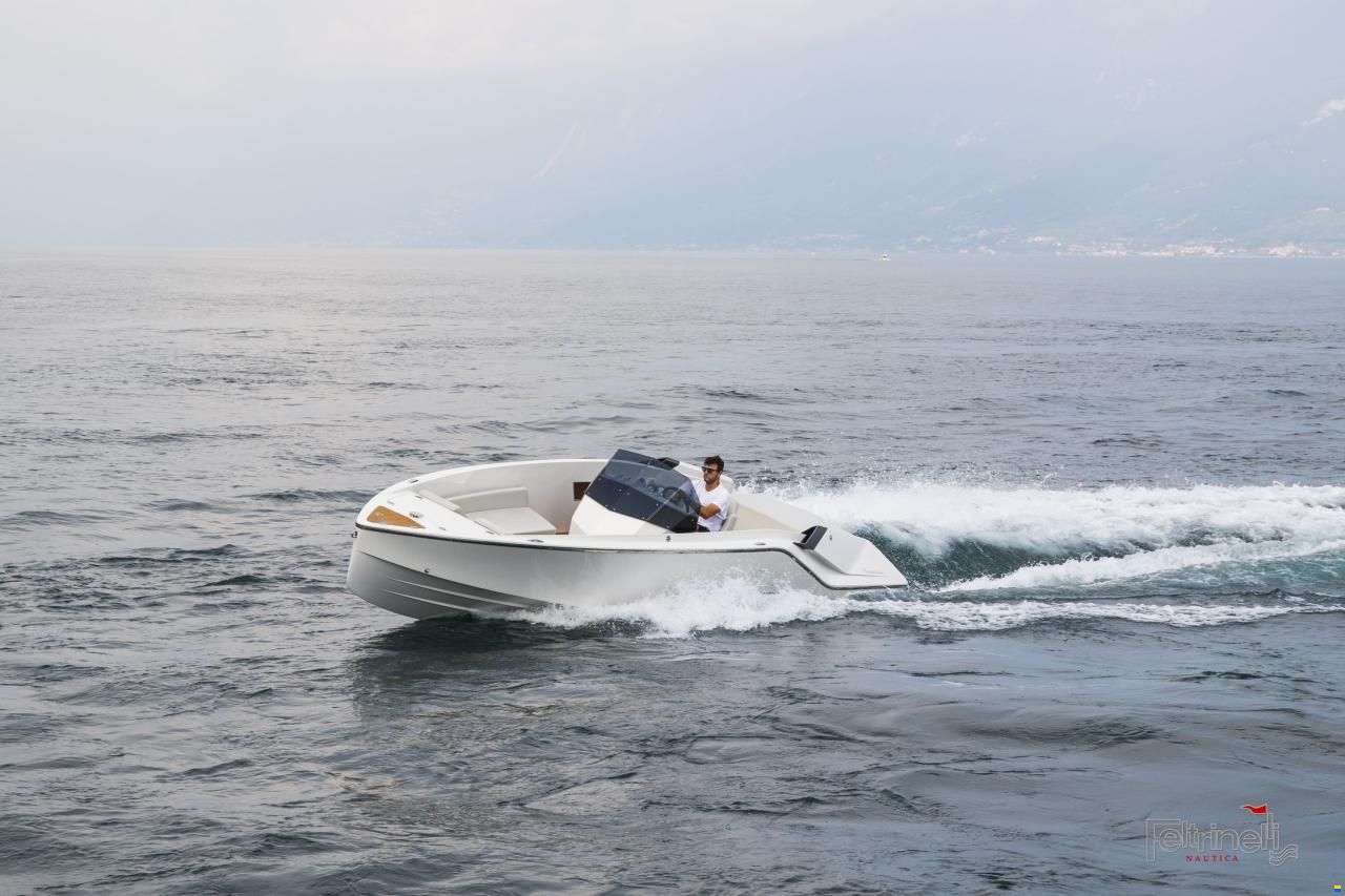 Frauscher 747 Mirage Air