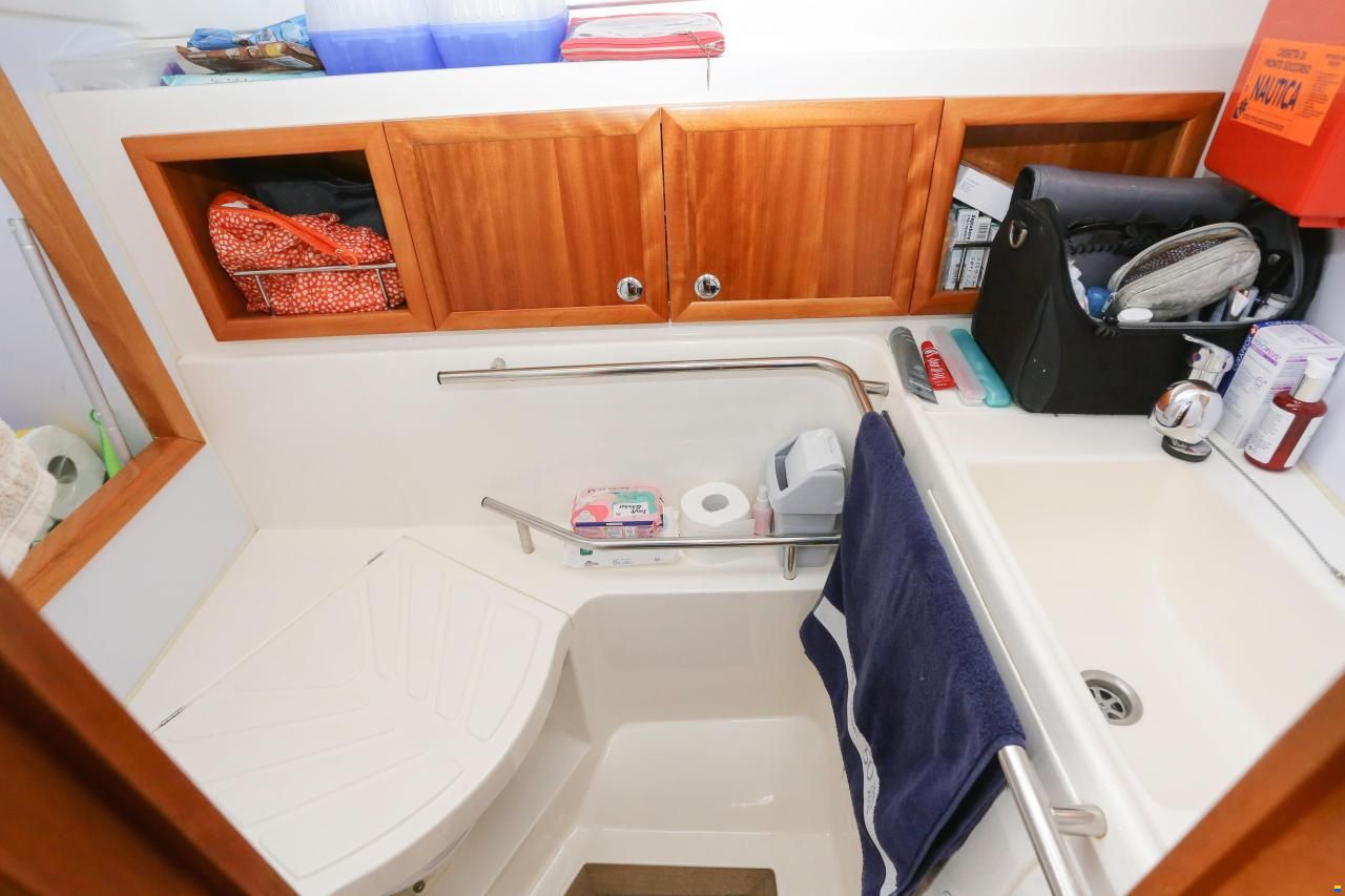 Elan 37