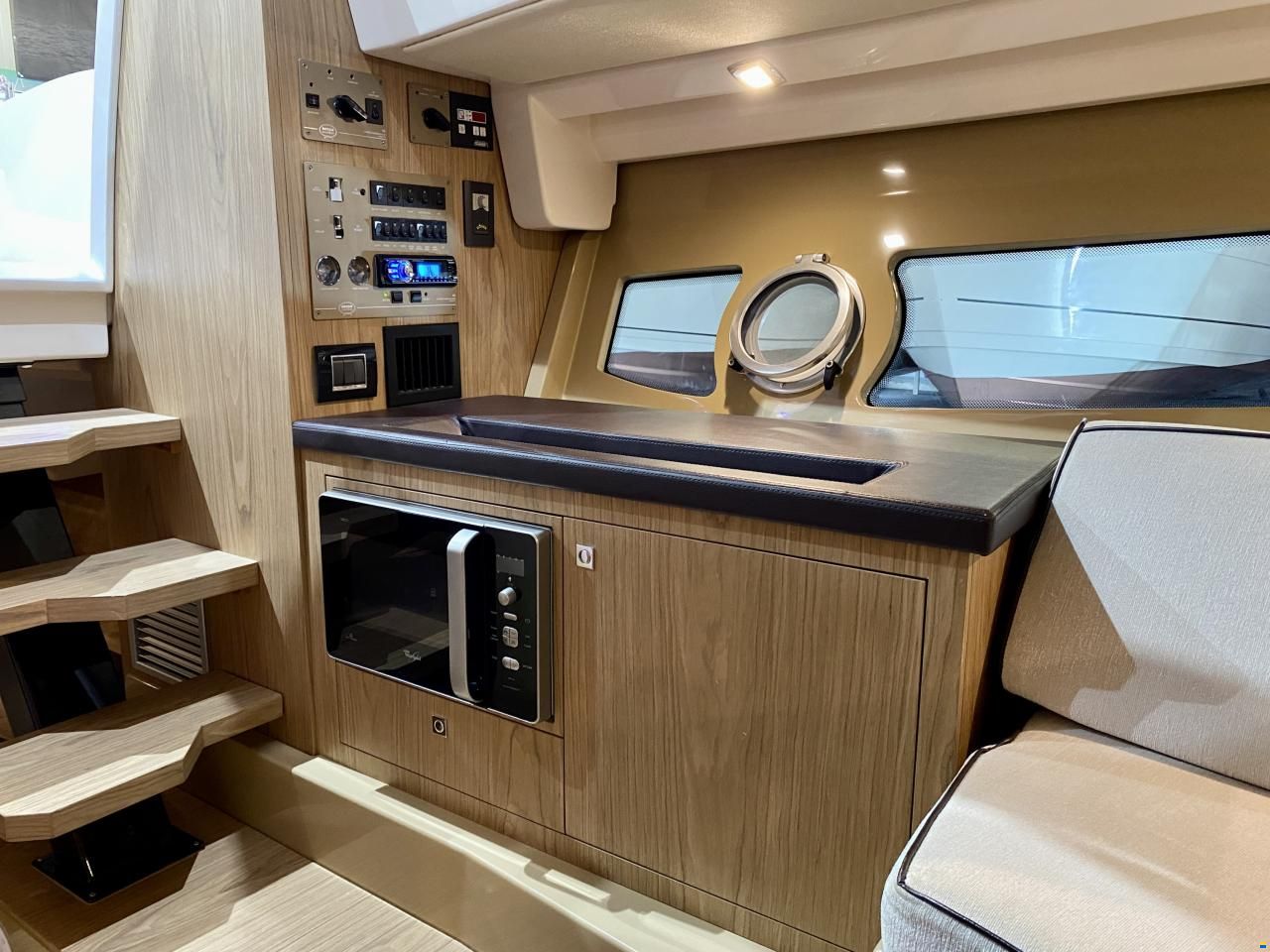 Sessa Key Largo 34