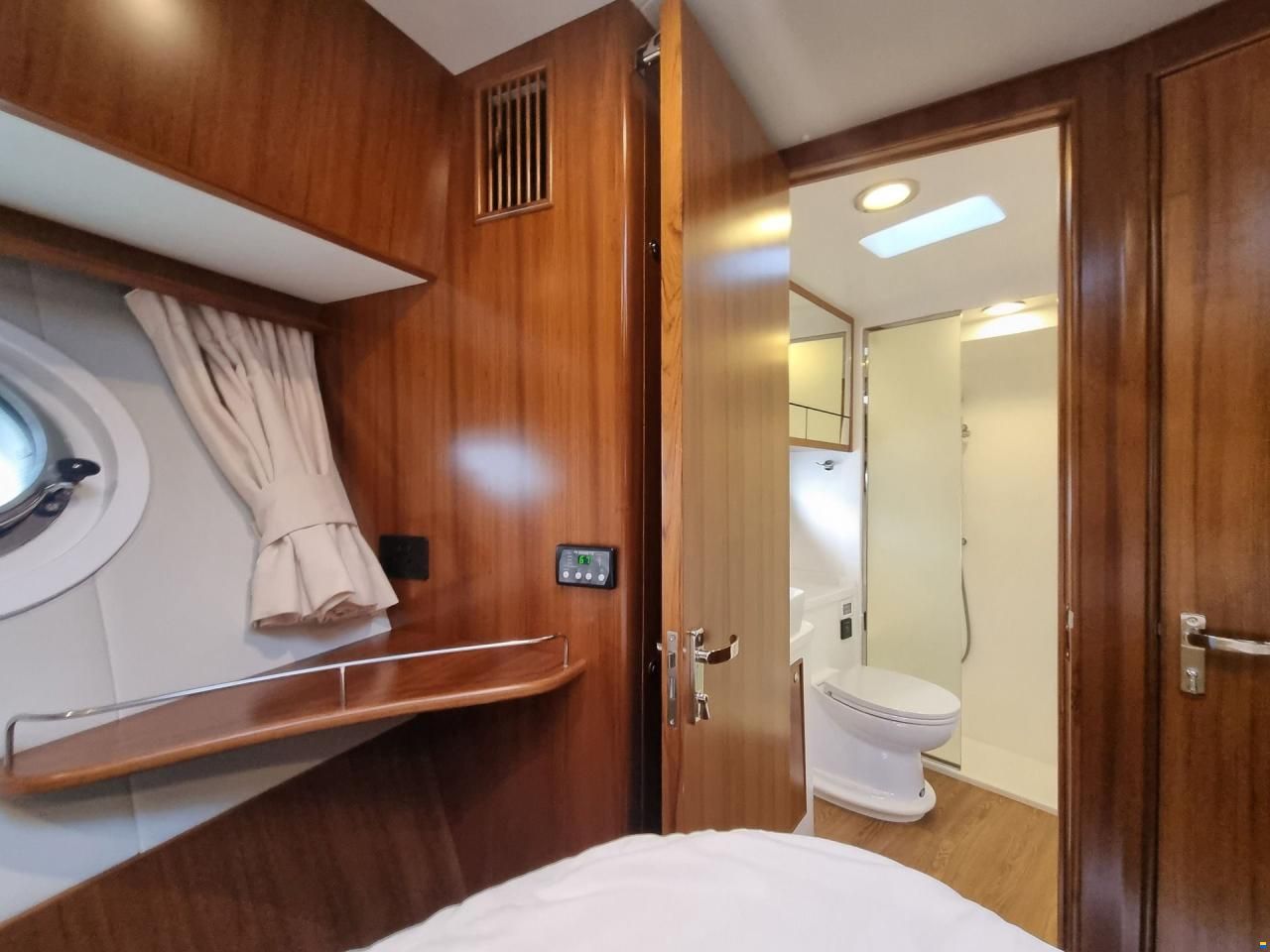 Integrity Trawlers 470CE Plus