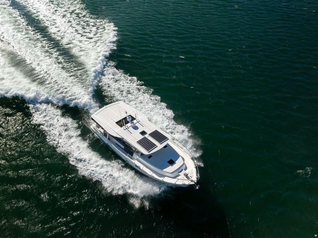 Integrity Trawlers 470CE Plus
