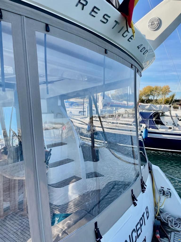 Prestige 400 Fly