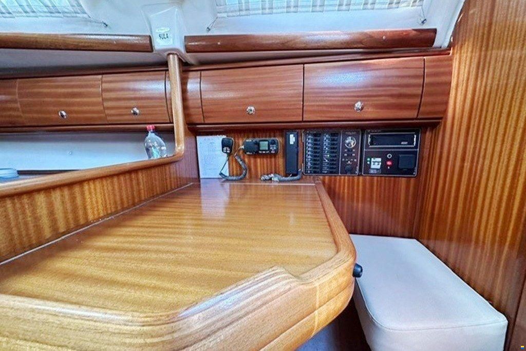 Bavaria 32
