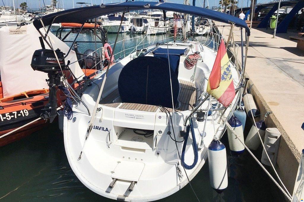 Bavaria 32