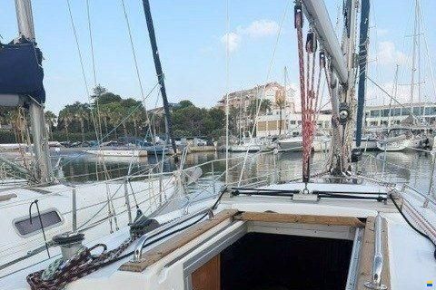 Bavaria 32