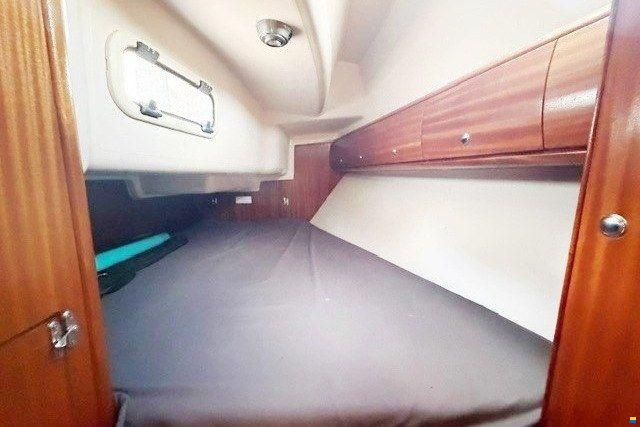Bavaria 32