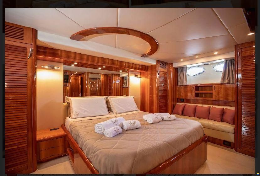 Uniesse 72 FLY