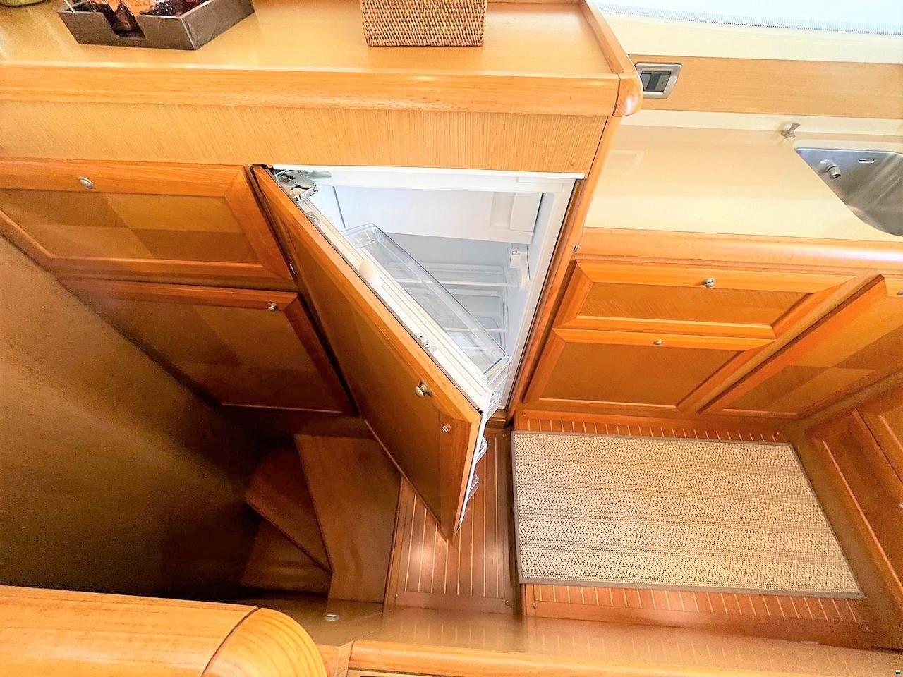 Mochi Craft Dolphin 54