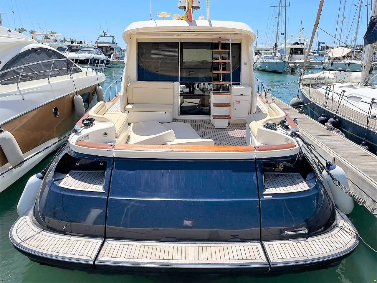 THE CRAFT 54° 54LUX - Coastal Craft Yachts - Sunshine Coast, BC