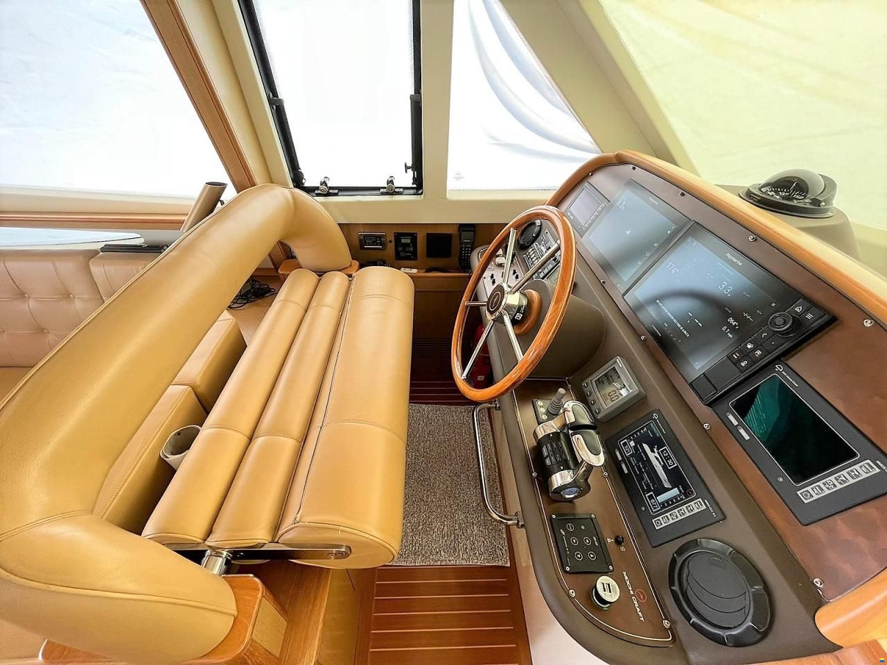 Mochi Craft Dolphin 54