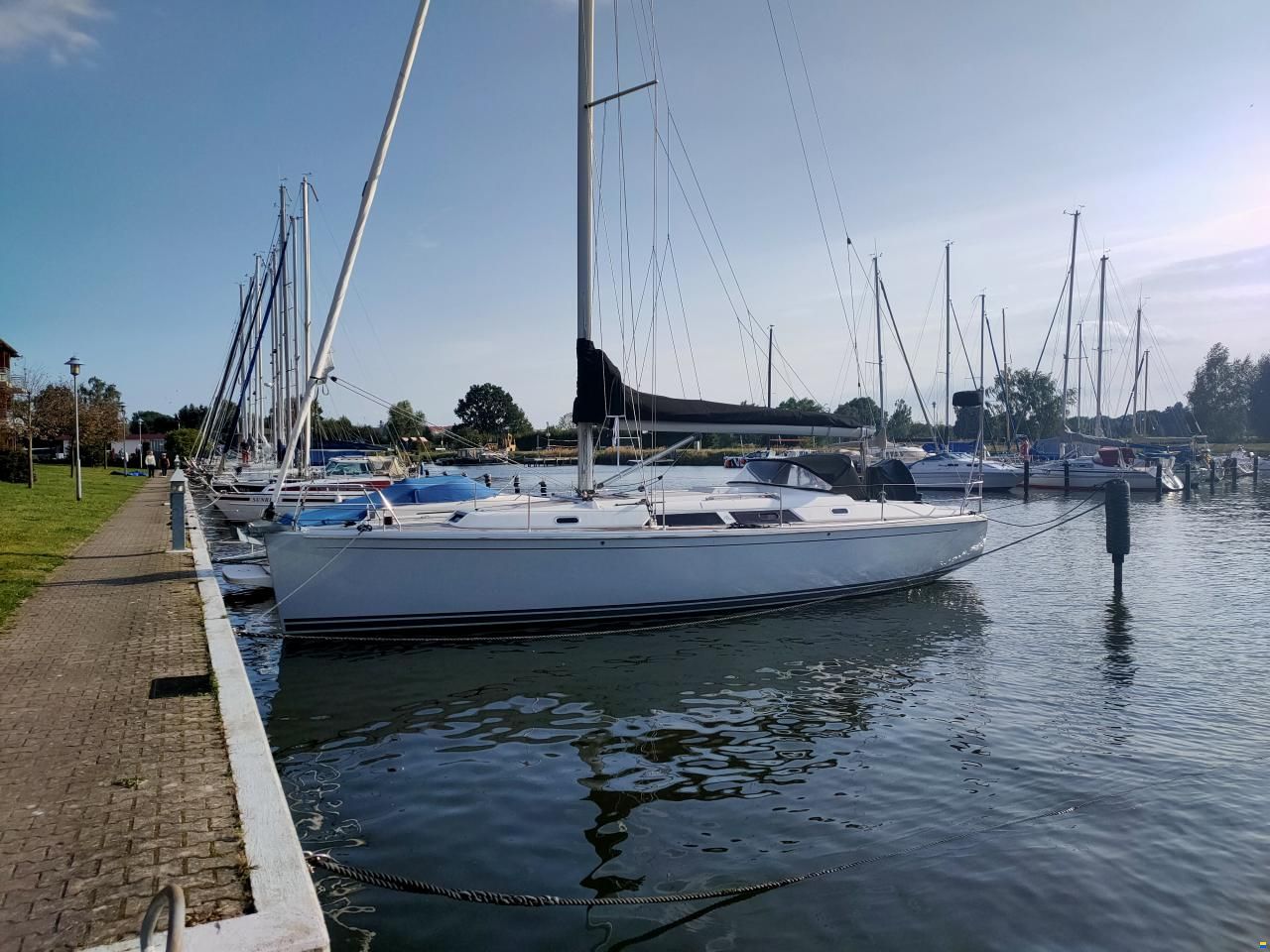 Hanse 400