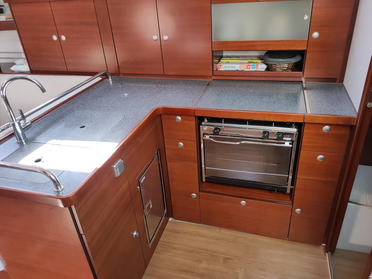 Hanse 400