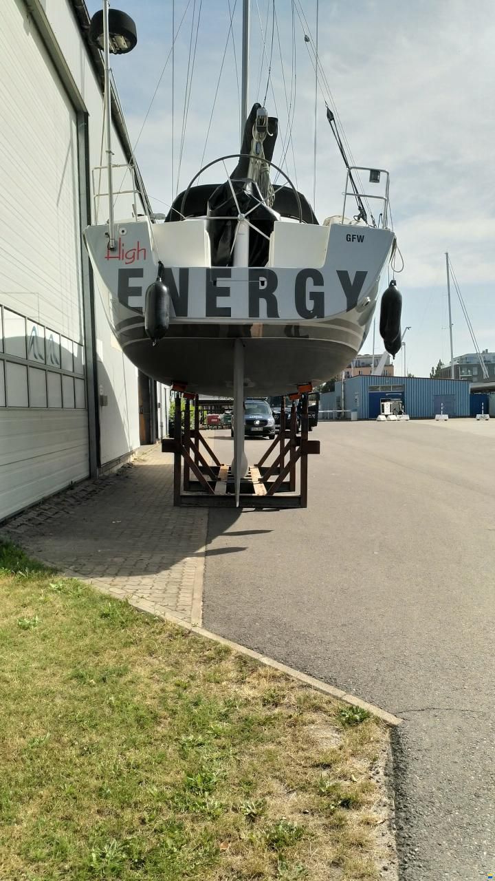 Hanse 400