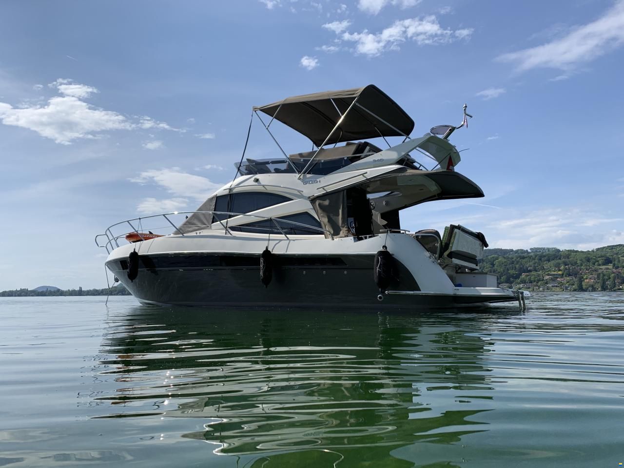 Galeon 340 Fly