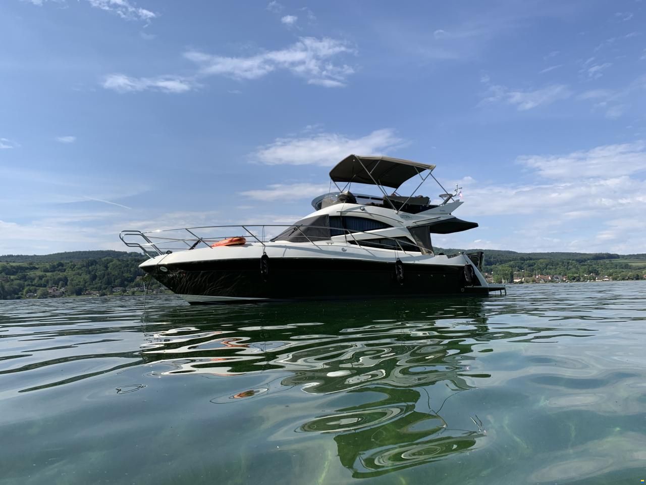 Galeon 340 Fly