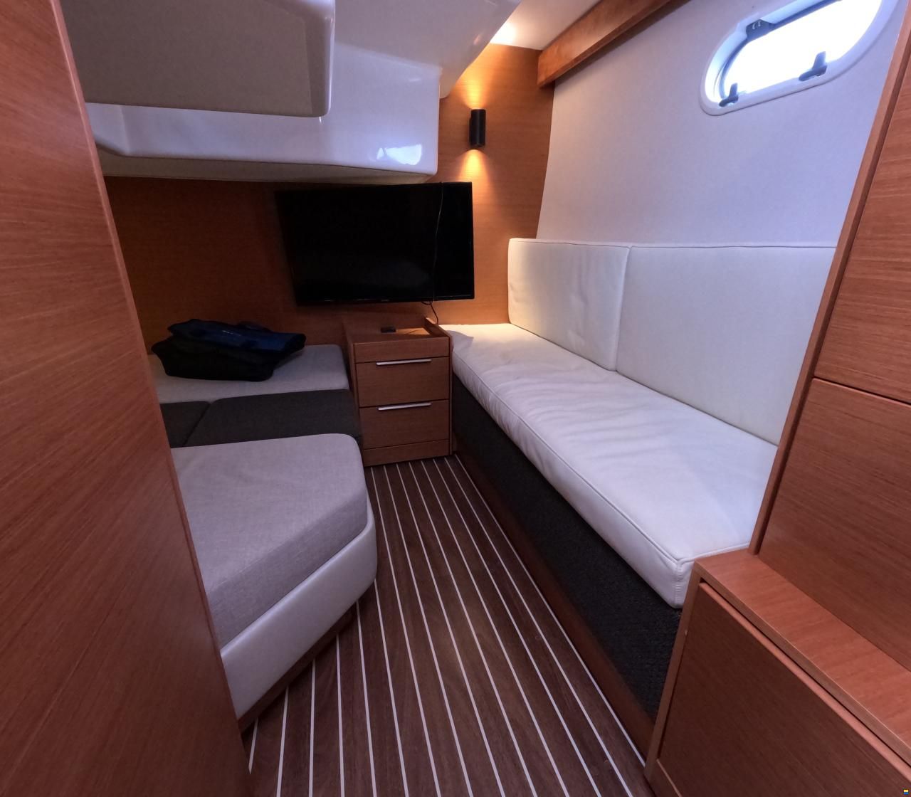 Bavaria S33 Open