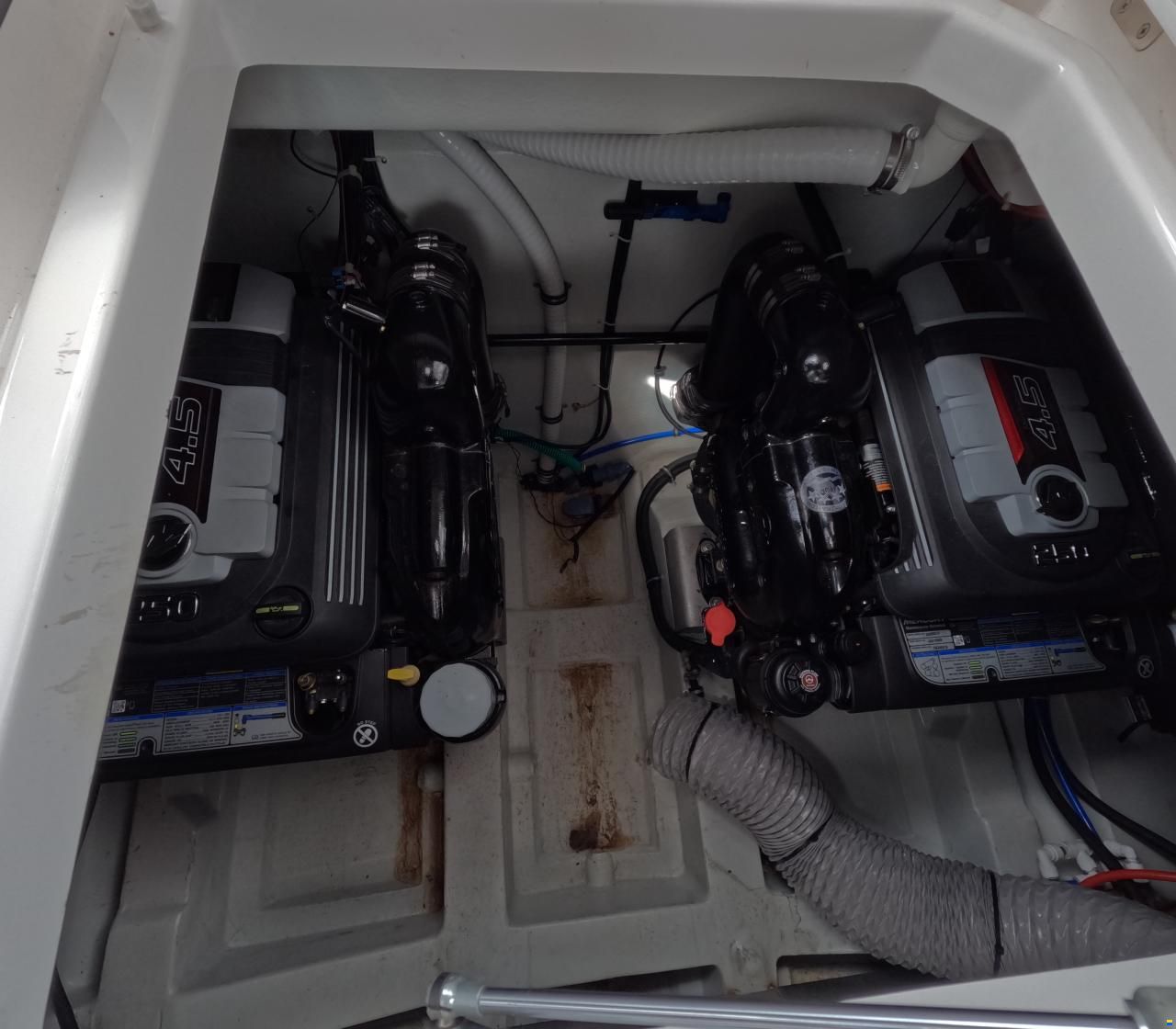Bavaria S33 Open