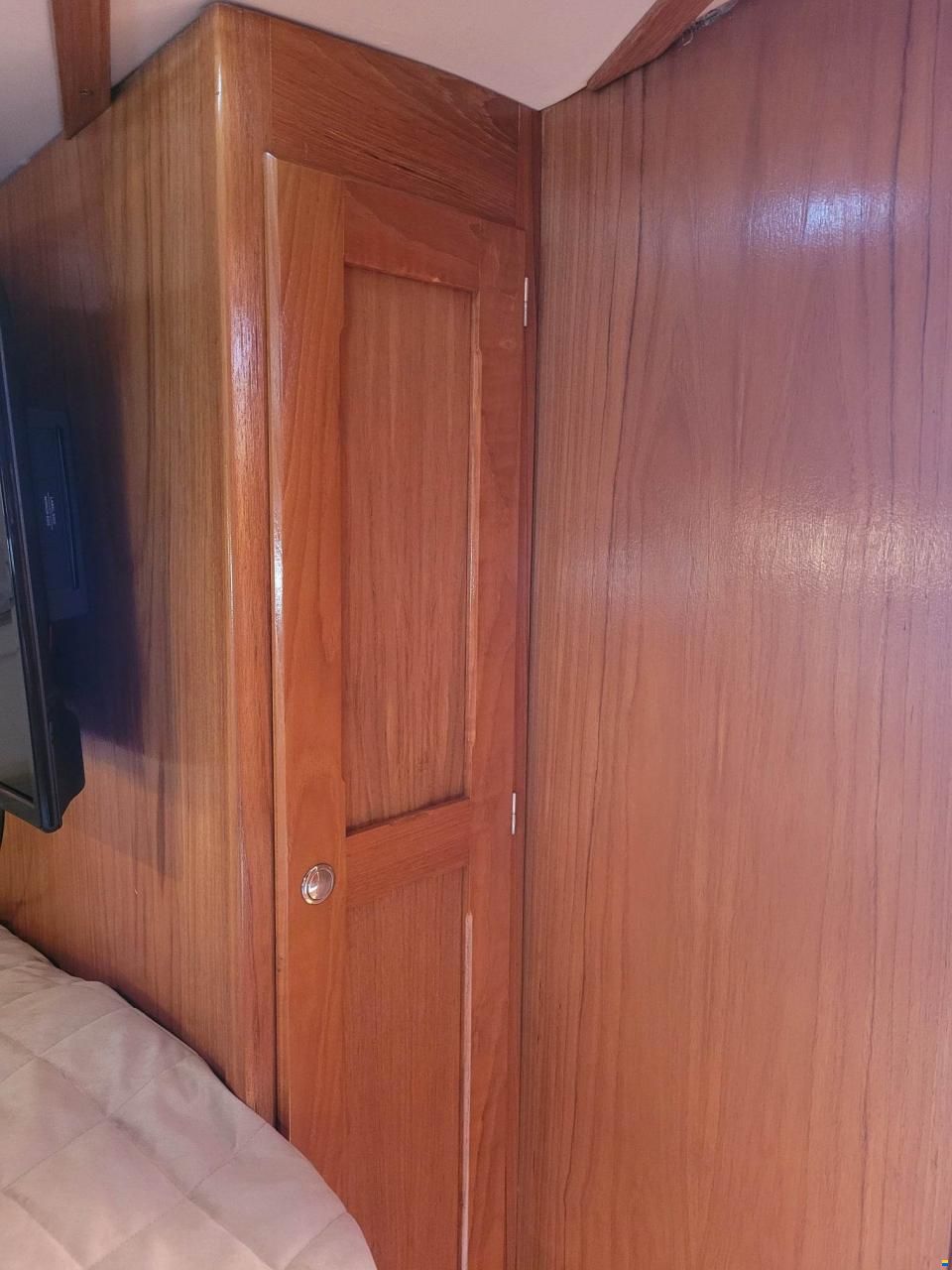 Laguna 1180FB
