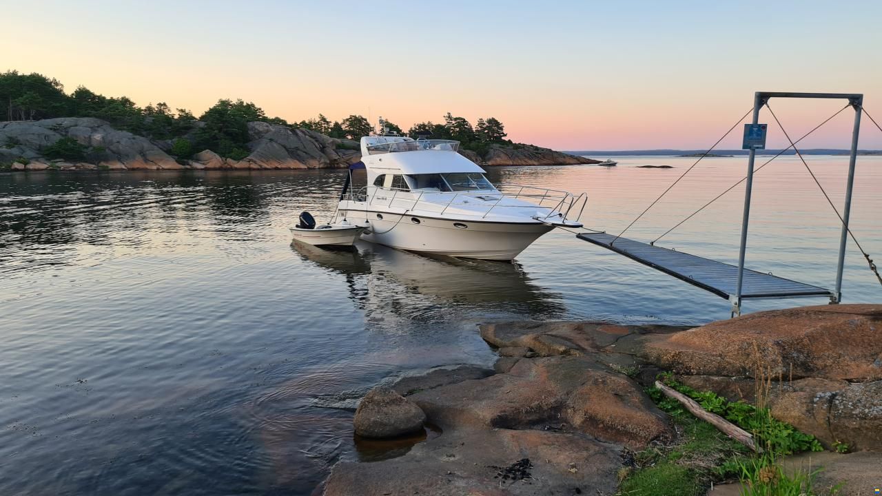 Laguna 1180FB