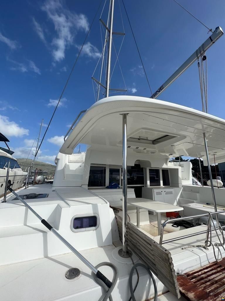 Lagoon 450 F