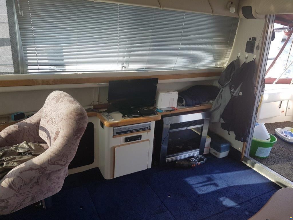 Sea Ray 370 DB