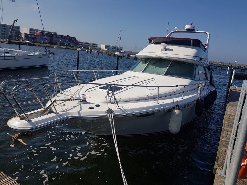 Sea Ray 370 DB