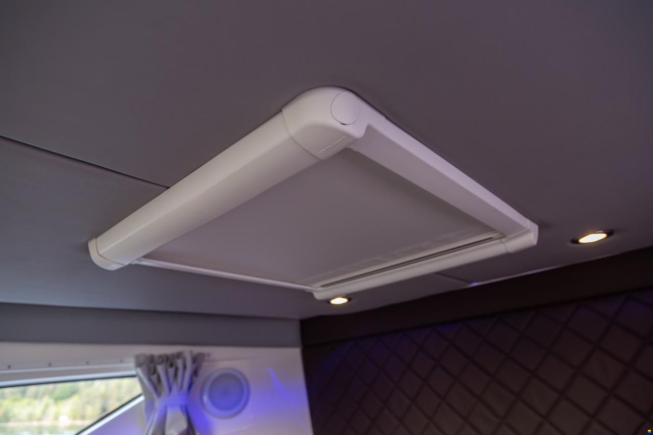 Quicksilver 875 SunDeck
