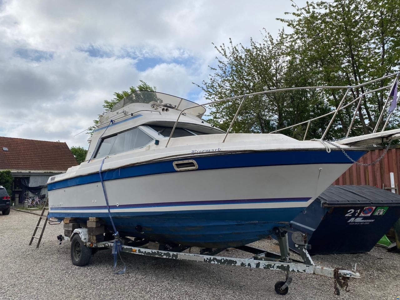 Bayliner 2556 Fly