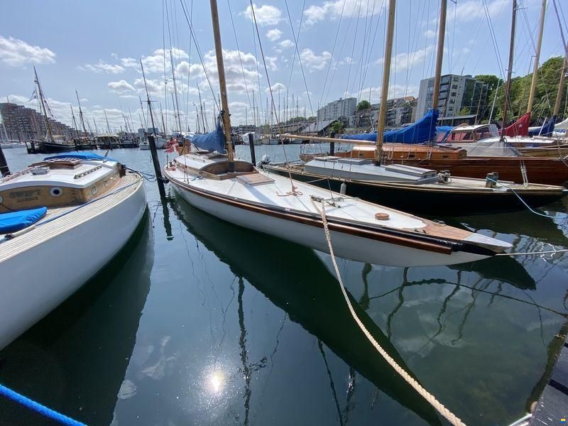 Sk&aelig;rg&aring;rdskrydser