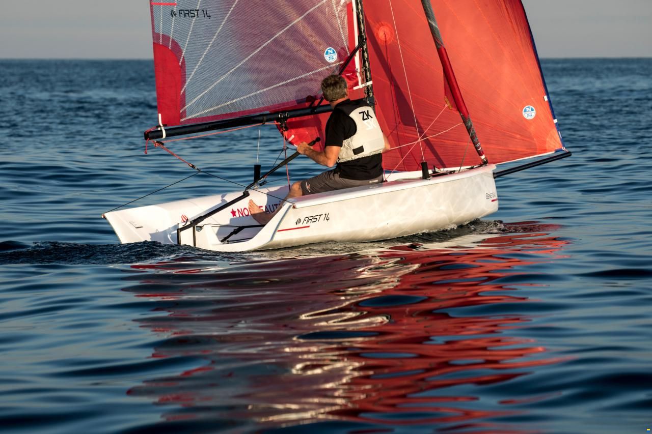 Beneteau First 14 SE