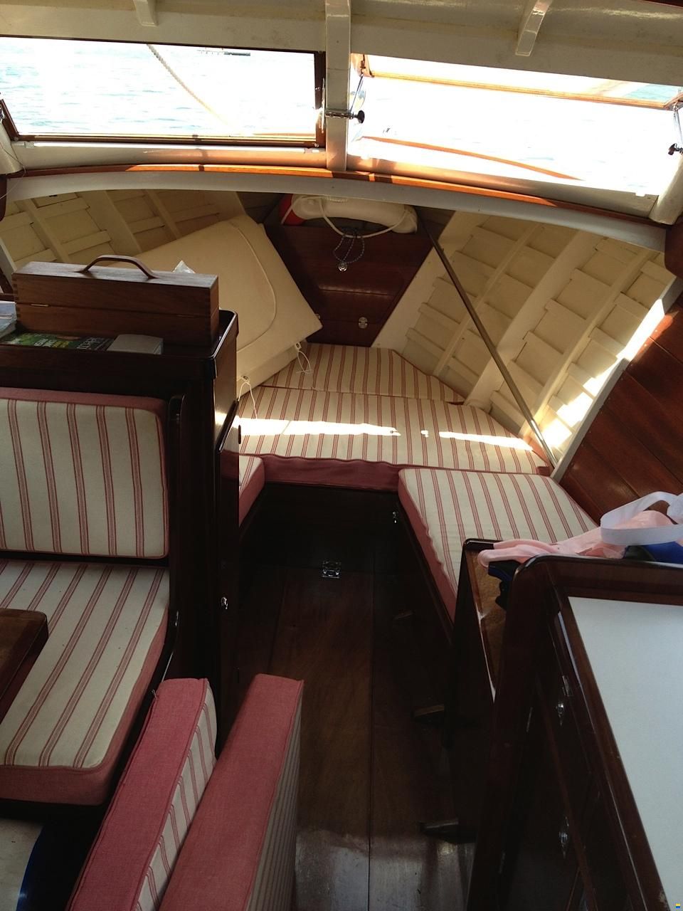 Chris Craft 27 cruiser
