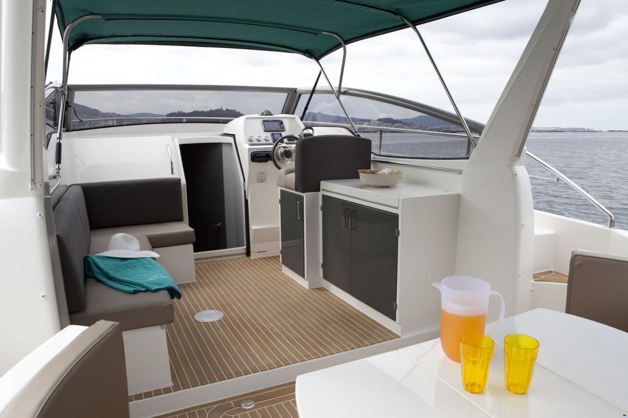 Rodman Spirit 31 Open inboard