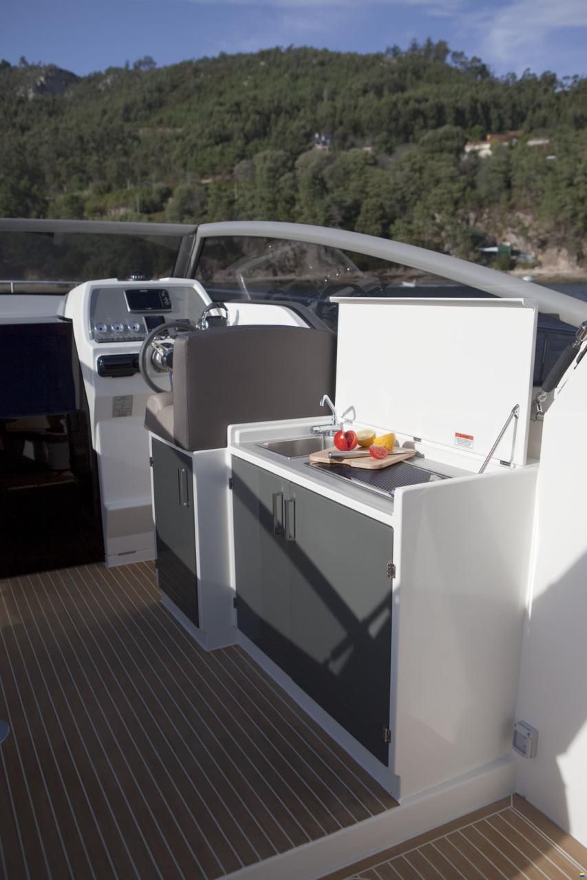Rodman Spirit 31 Open inboard