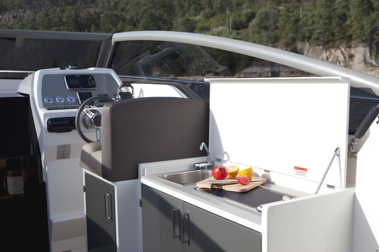 Rodman Spirit 31 Open inboard