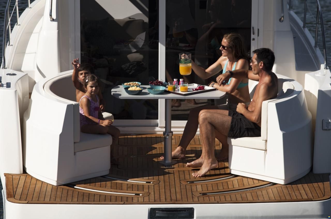 Rodman Spirit 31 Hardtop inboard