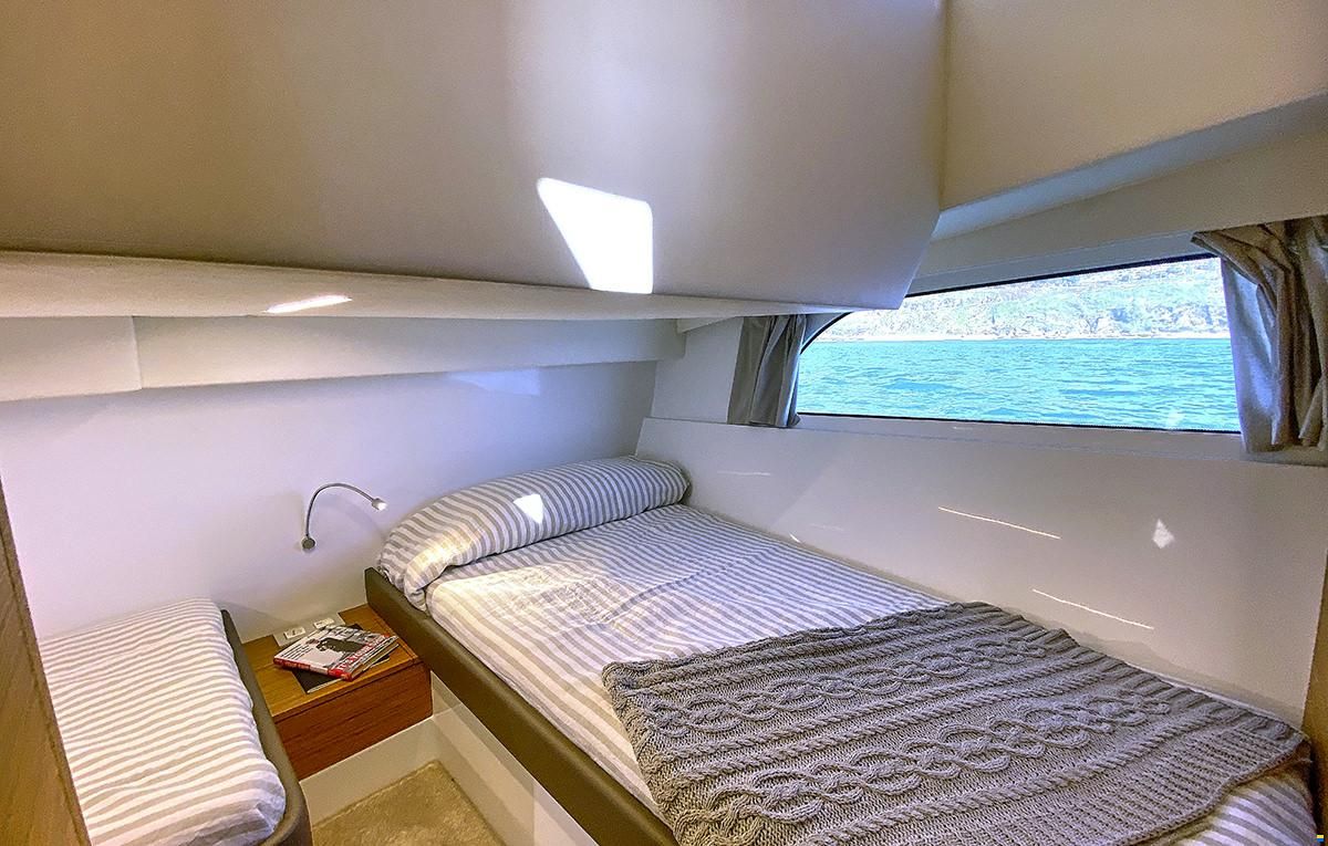 Rodman 1290 Evolution Flybridge