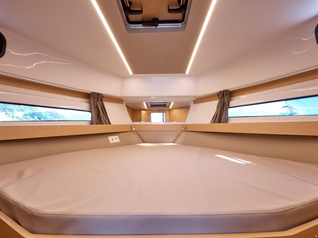 Rodman 1090 Evolution Flybridge