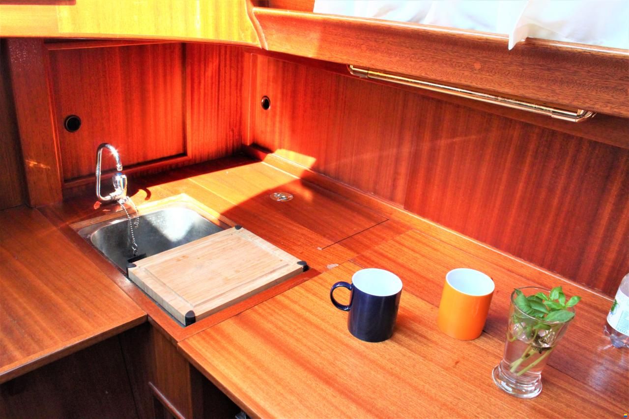 Klassisch elegante 7 KR Segelyacht