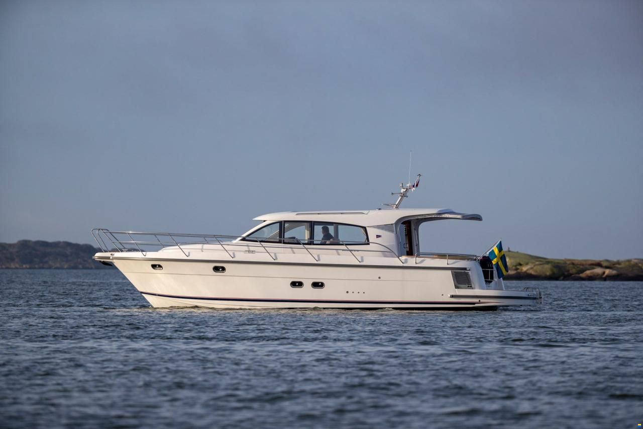 Nimbus 405 Coupe