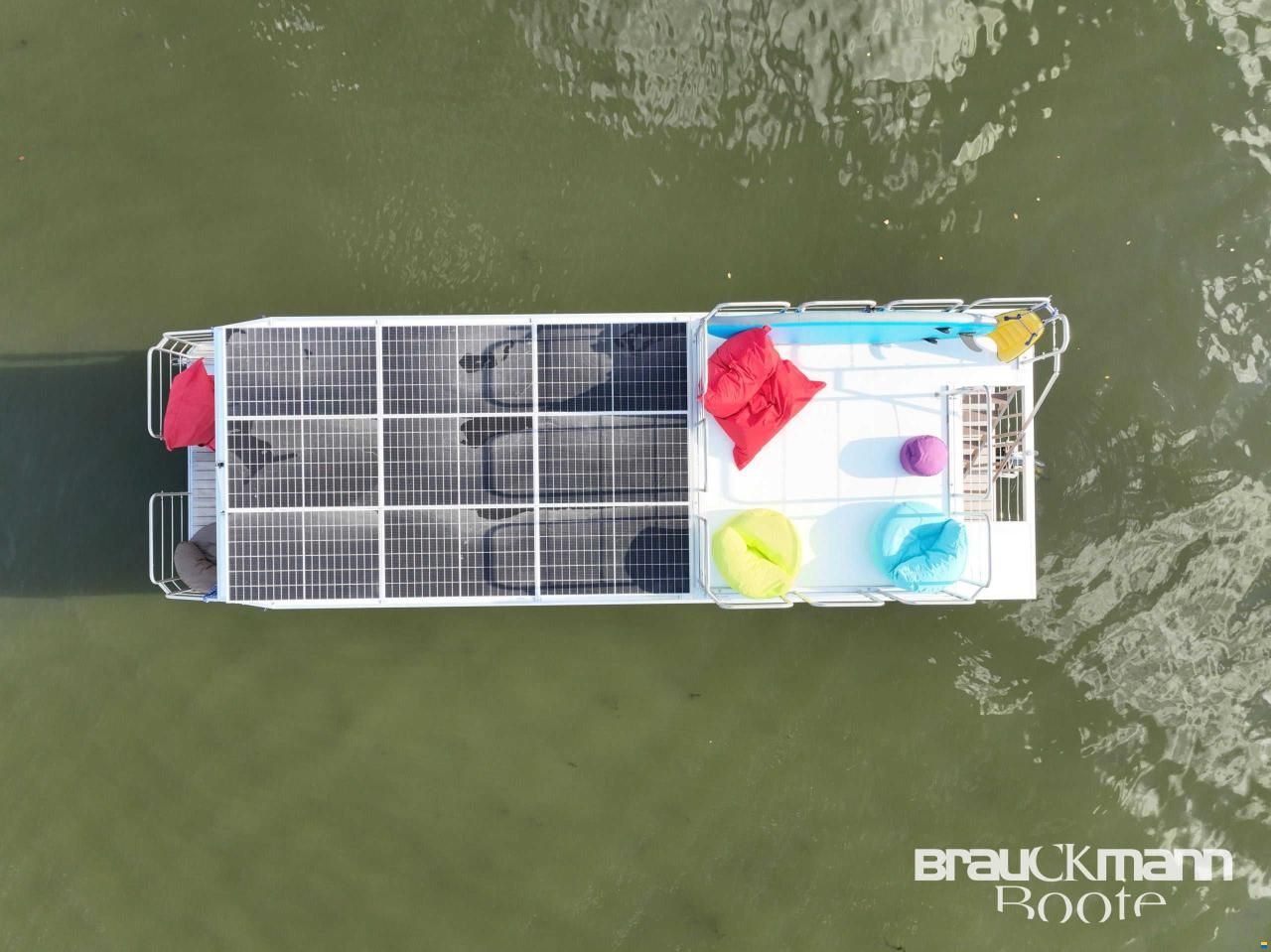 Werftbau Solar Hausboot 2022