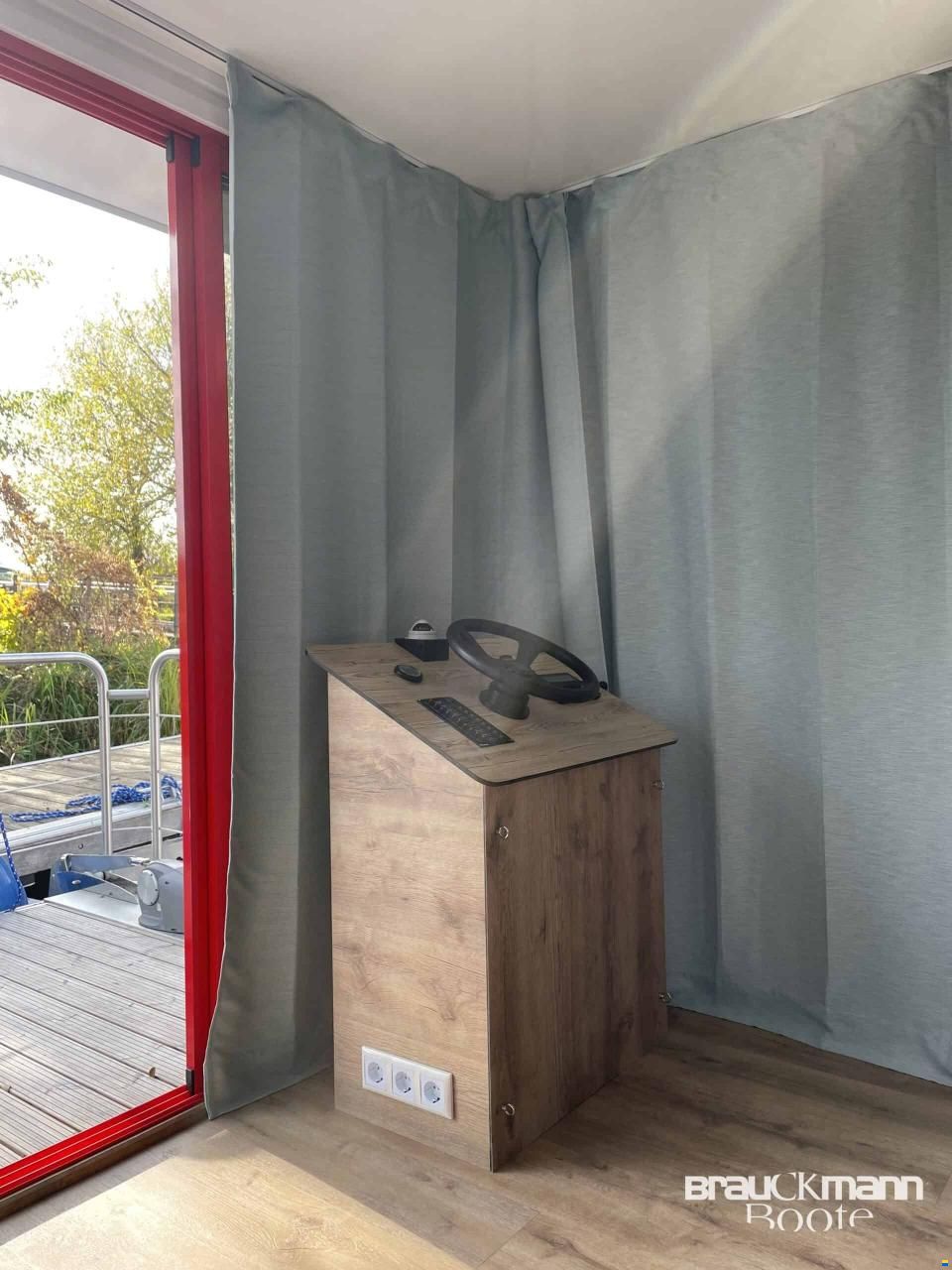 Werftbau Solar Hausboot 2022