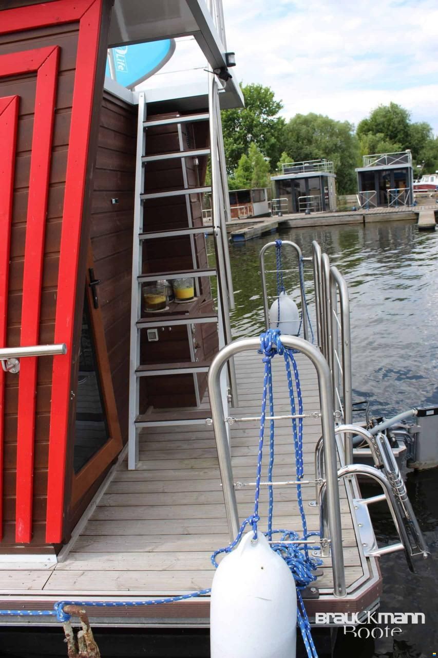 Werftbau Solar Hausboot 2022