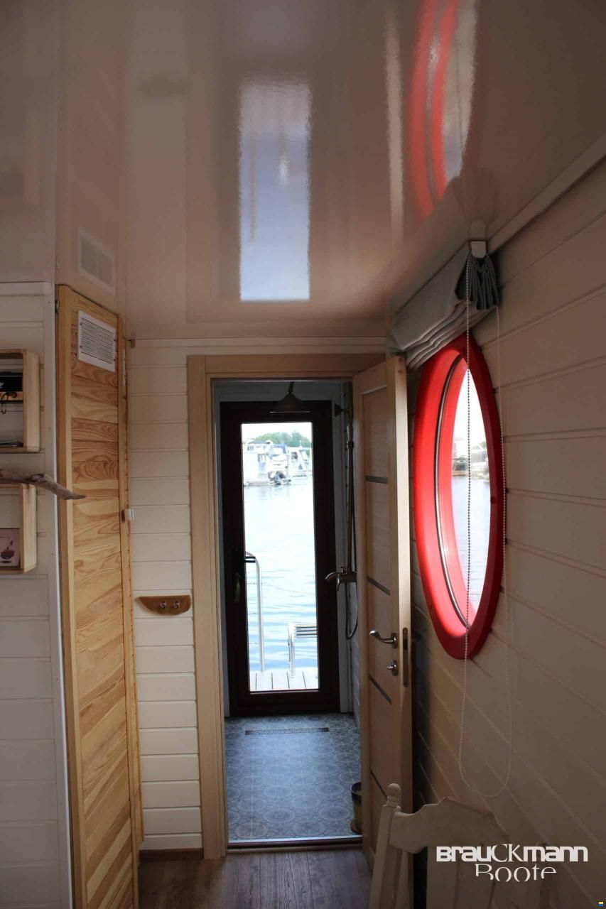 Werftbau Solar Hausboot 2022