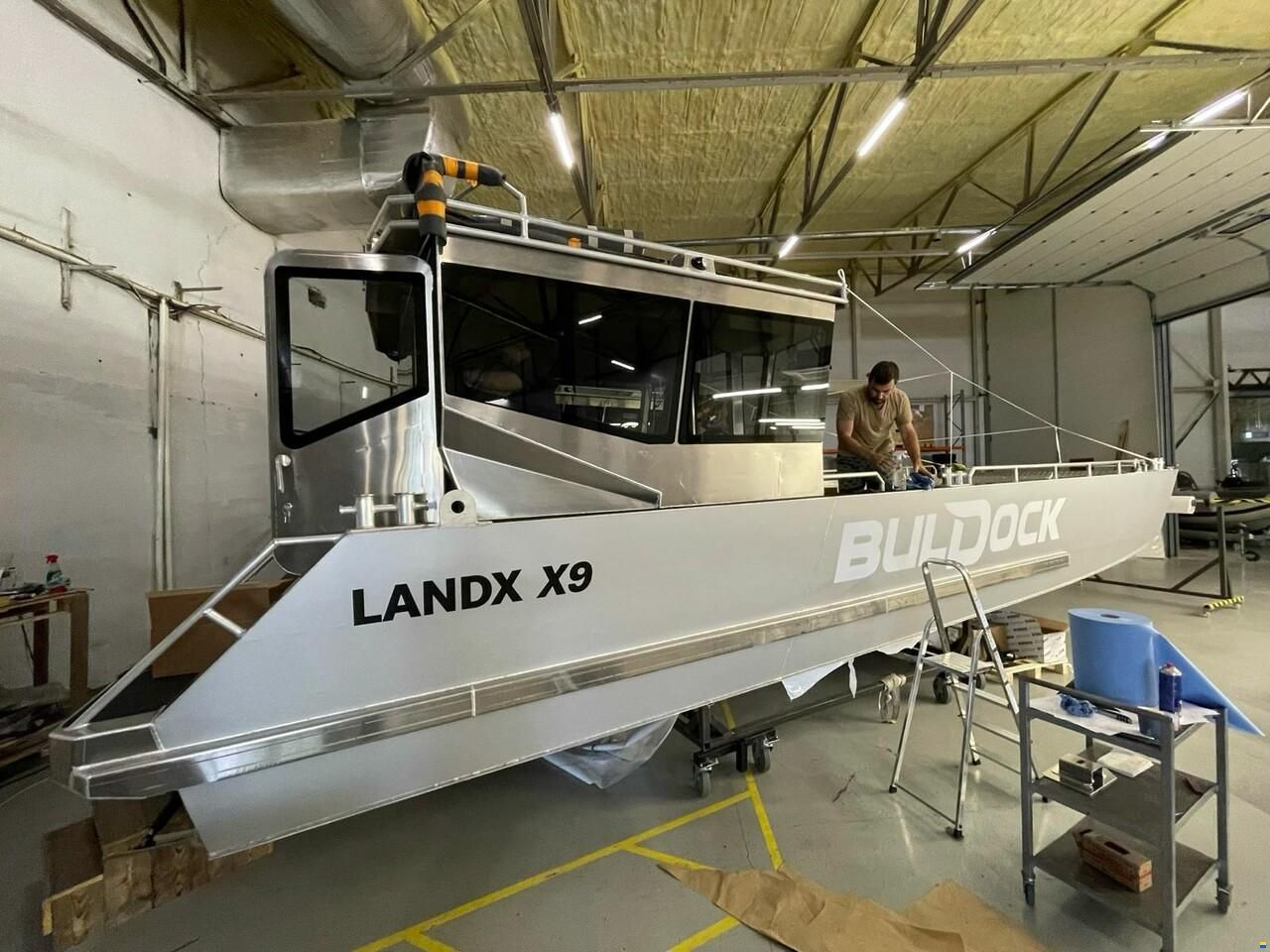 Landx X9 Landing craft