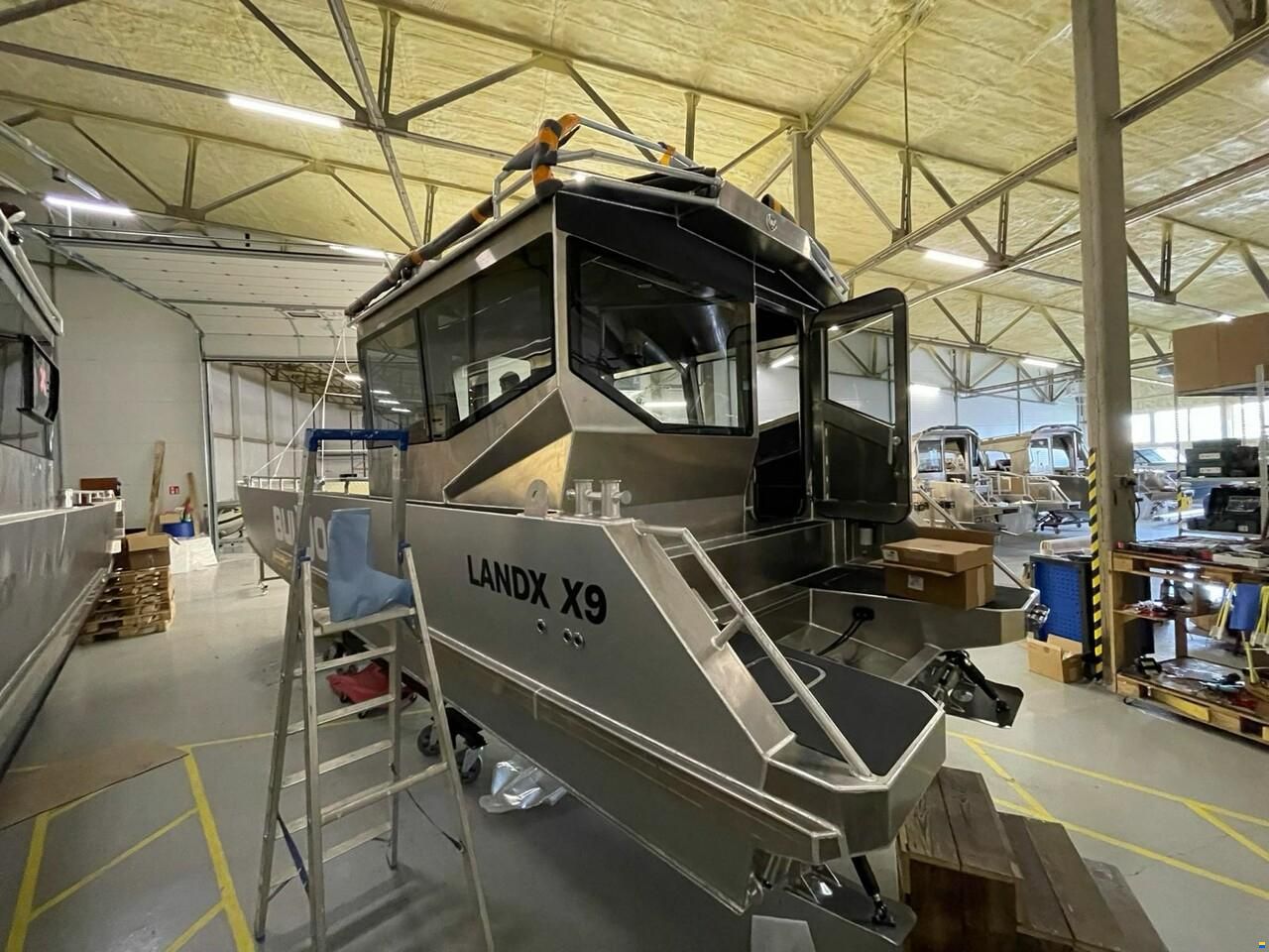 Landx X9 Landing craft