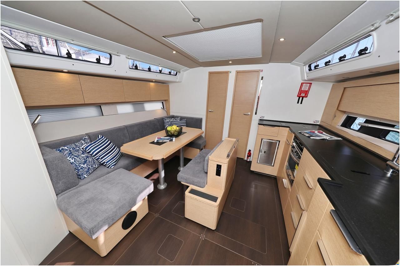 Hanse 460